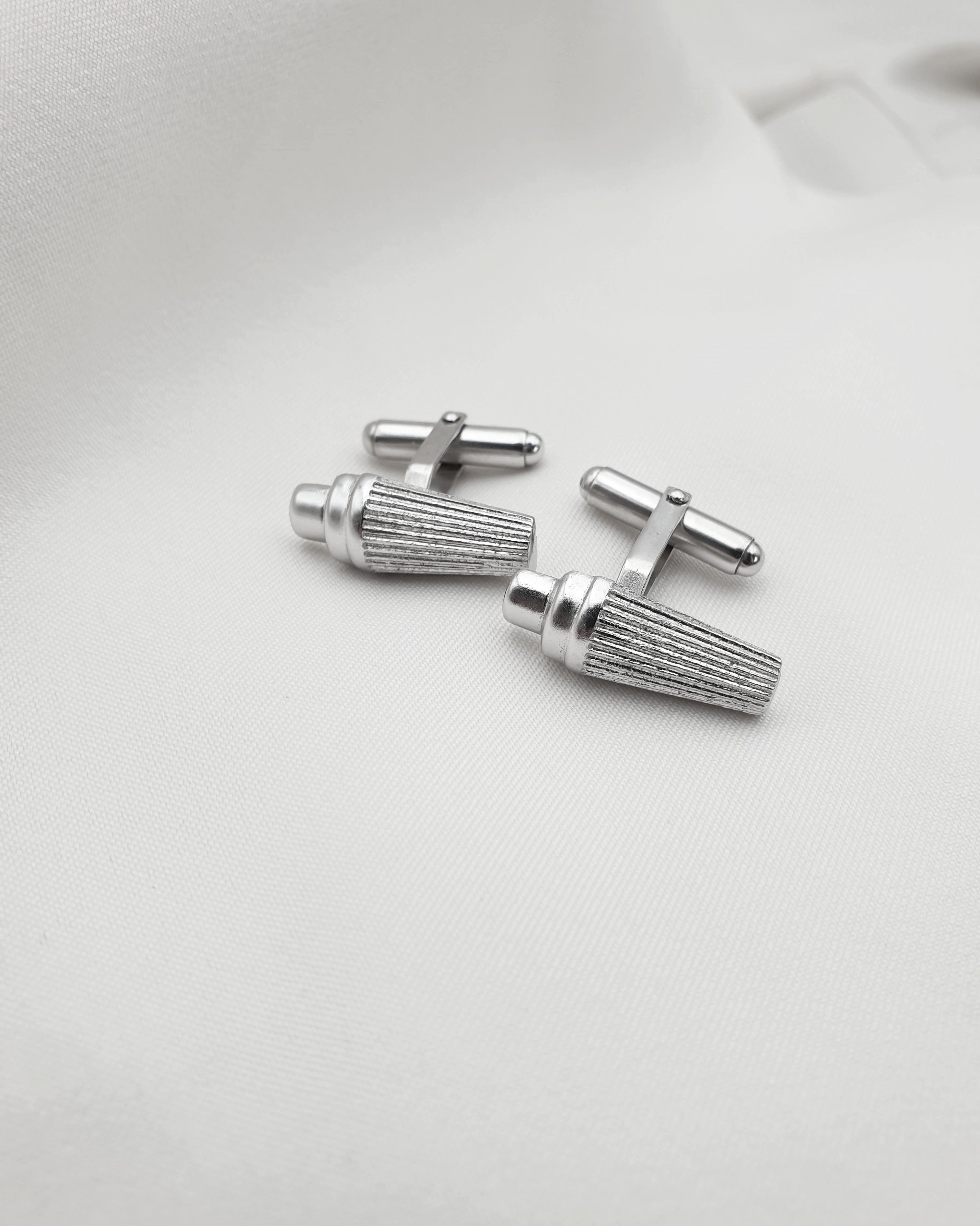 SHAKER CUFFLINKS