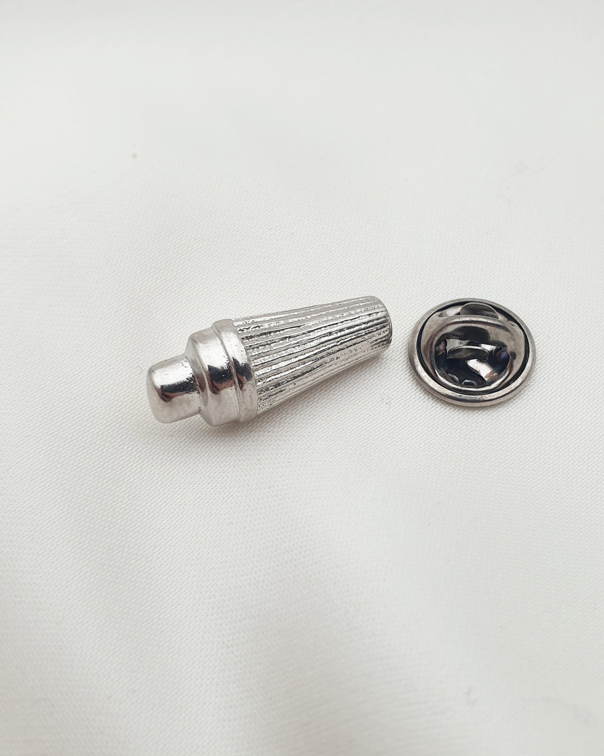 SHAKER PIN