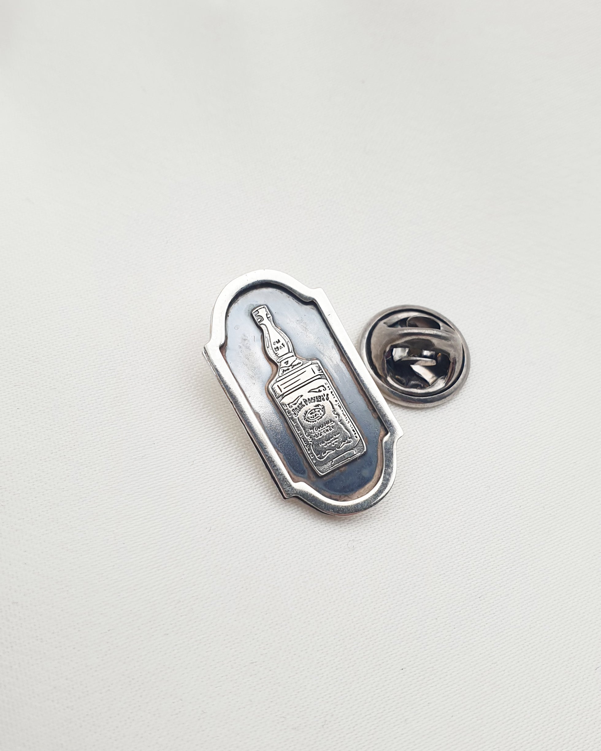 WHISKEY PIN