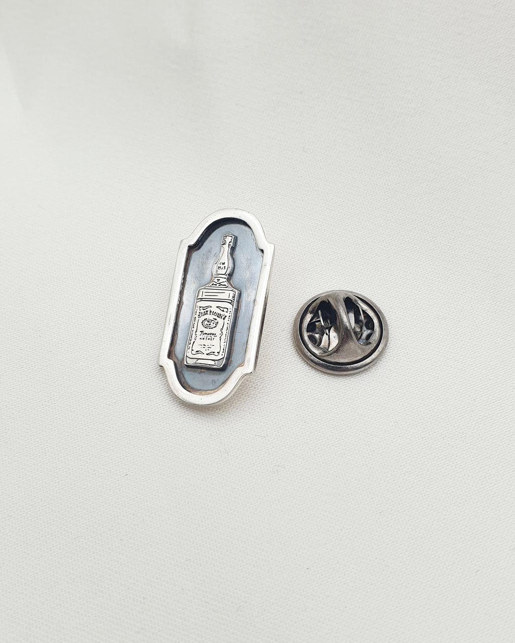 WHISKEY PIN