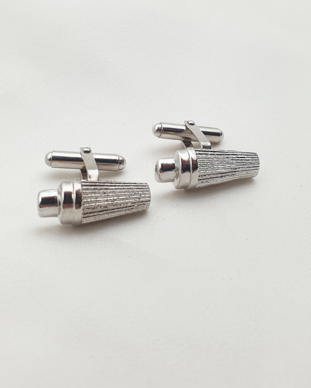 SHAKER CUFFLINKS