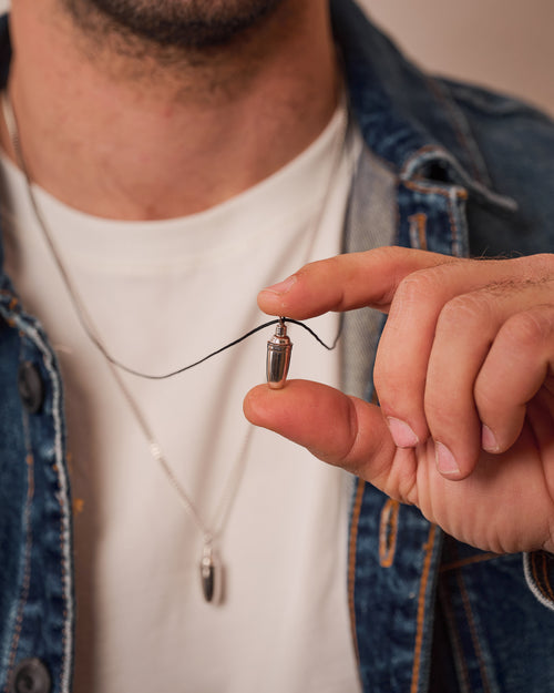 CLASSIC SHAKER NECKLACE