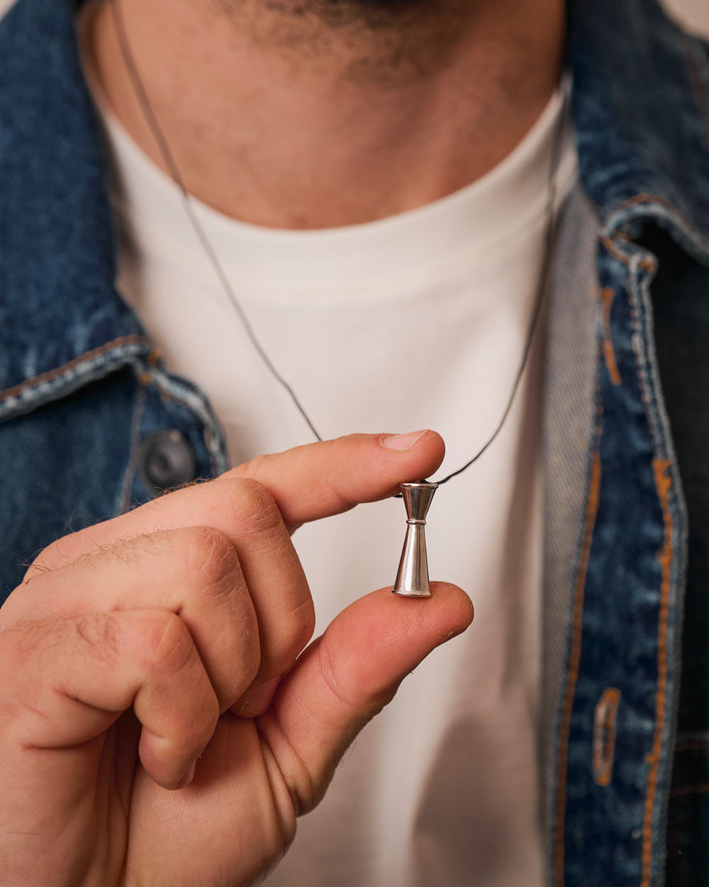CLASSIC JIGGER NECKLACE